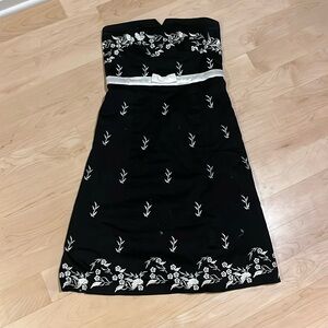 Vintage strapless-dress size 4 women’s